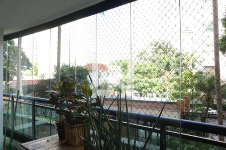 Varanda de apartamento para alugar com 2 quartos, 177m² em Vila Anglo Brasileira, São Paulo
