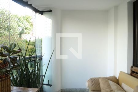 Varanda de apartamento para alugar com 2 quartos, 177m² em Vila Anglo Brasileira, São Paulo