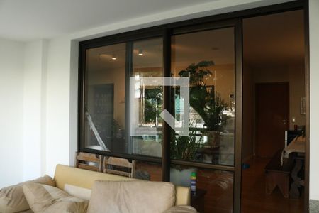 Varanda de apartamento para alugar com 2 quartos, 177m² em Vila Anglo Brasileira, São Paulo
