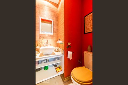 Lavabo de apartamento à venda com 4 quartos, 177m² em Vila Anglo Brasileira, São Paulo