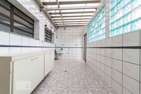 Casa para alugar com 355m², 5 quartos e 7 vagasArea de Serviço 