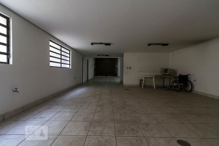 Casa para alugar com 355m², 5 quartos e 7 vagasGaragem 