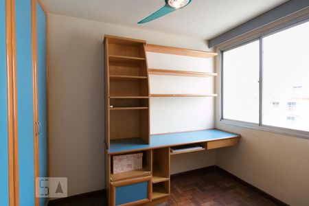 Apartamento à venda com 160m², 3 quartos e 1 vagaEstante suíte 1