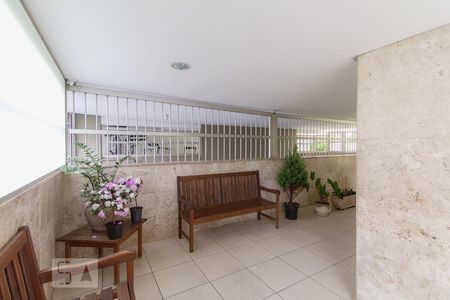 Apartamento à venda com 62m², 2 quartos e sem vagaHall social