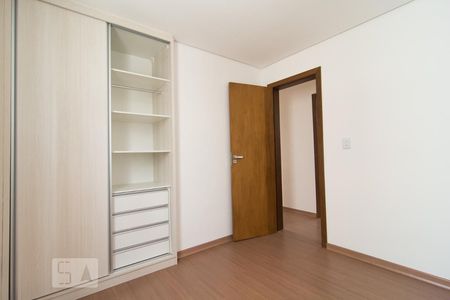 Apartamento à venda com 180m², 3 quartos e 2 vagasQuarto 2