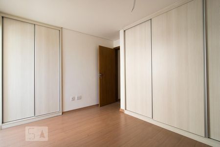 Suíte de apartamento à venda com 3 quartos, 180m² em São Pedro, Belo Horizonte