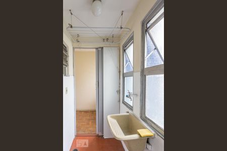 Apartamento à venda com 96m², 2 quartos e sem vagaLavanderia