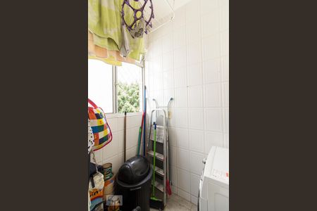 Apartamento à venda com 120m², 3 quartos e 2 vagas Apartamento à venda com 120m², 3 quartos e 2 vagasÁrea de serviço