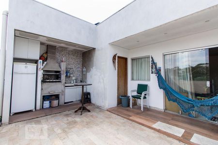 Apartamento à venda com 120m², 3 quartos e 2 vagas Apartamento à venda com 120m², 3 quartos e 2 vagasCobertura