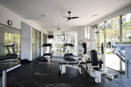 Apartamento à venda com 211m², 2 quartos e 2 vagas Apartamento à venda com 211m², 2 quartos e 2 vagasAcademia