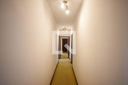 Apartamento à venda com 211m², 2 quartos e 2 vagas Apartamento à venda com 211m², 2 quartos e 2 vagasCorredor