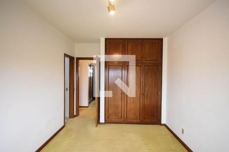 Apartamento à venda com 211m², 2 quartos e 2 vagas Apartamento à venda com 211m², 2 quartos e 2 vagasSuíte 1