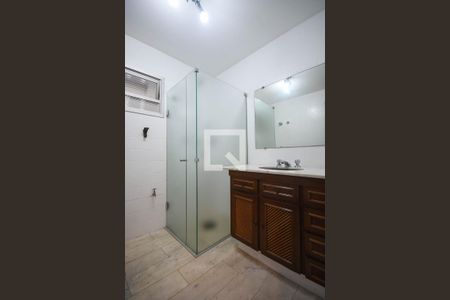 Apartamento à venda com 211m², 2 quartos e 2 vagas Apartamento à venda com 211m², 2 quartos e 2 vagasBanheiro