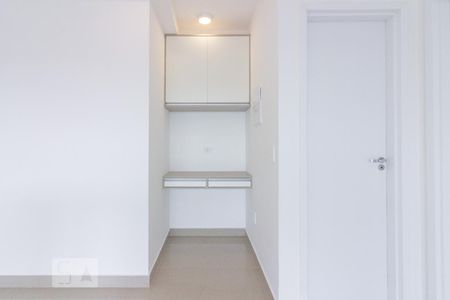 Sala de apartamento para alugar com 1 quarto, 40m² em Vila Diva (zona Norte), São Paulo