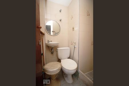 Apartamento à venda com 150m², 3 quartos e 1 vaga Apartamento à venda com 150m², 3 quartos e 1 vagaBanheiro de Serviço.