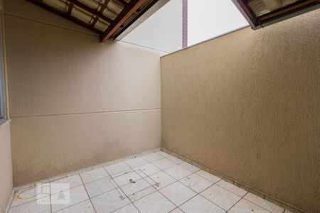 Área Serviço de apartamento para alugar com 2 quartos, 55m² em Jardim Atlântico, Belo Horizonte