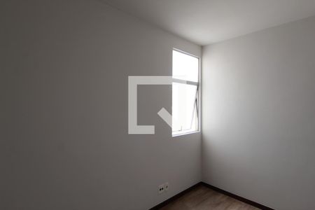 Quarto 1 de apartamento para alugar com 2 quartos, 55m² em Jardim Atlântico, Belo Horizonte