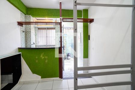 Sala de casa de condomínio para alugar com 1 quarto, 16m² em Fátima, Niterói