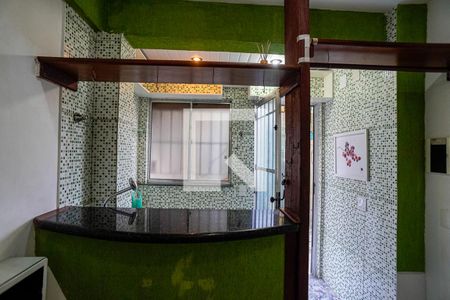 Cozinha de casa de condomínio para alugar com 1 quarto, 16m² em Fátima, Niterói