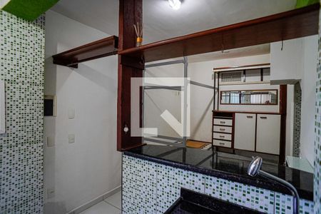 Cozinha de casa de condomínio para alugar com 1 quarto, 16m² em Fátima, Niterói