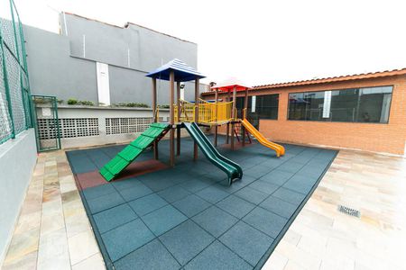 Apartamento à venda com 156m², 3 quartos e 2 vagas Apartamento à venda com 156m², 3 quartos e 2 vagasPlayground