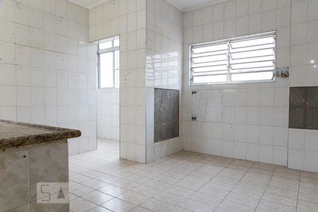 Apartamento à venda com 116m², 3 quartos e sem vaga Apartamento à venda com 116m², 3 quartos e sem vagaCozinha