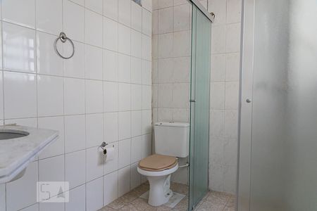 Apartamento à venda com 116m², 3 quartos e sem vaga Apartamento à venda com 116m², 3 quartos e sem vagaBanheiro da Suíte 2