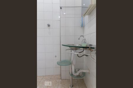 Apartamento à venda com 116m², 3 quartos e sem vaga Apartamento à venda com 116m², 3 quartos e sem vagaBanheiro de Serviço