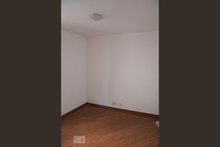 Apartamento para alugar com 84m², 3 quartos e 1 vaga Apartamento para alugar com 84m², 3 quartos e 1 vagaQuarto 3