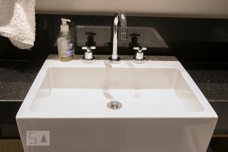 Banheiro de apartamento para alugar com 2 quartos, 70m² em Santa Cecília, São Paulo