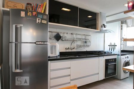 Apartamento para alugar com 70m², 2 quartos e 1 vagaCozinha