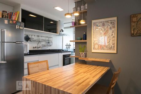 Apartamento para alugar com 70m², 2 quartos e 1 vagaCozinha