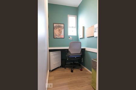 Apartamento para alugar com 70m², 2 quartos e 1 vagaEscritório