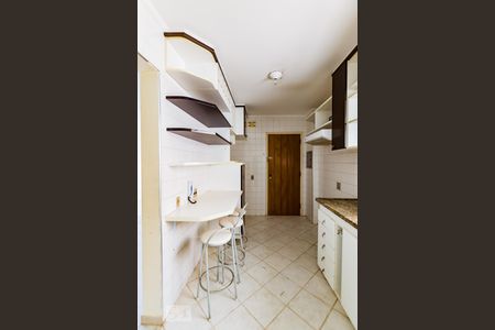 Apartamento à venda com 110m², 3 quartos e 2 vagasCozinha