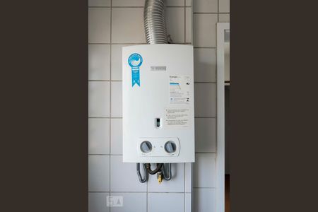 Apartamento à venda com 76m², 2 quartos e 1 vagaÁrea de serviço (Aquecedor à gás)