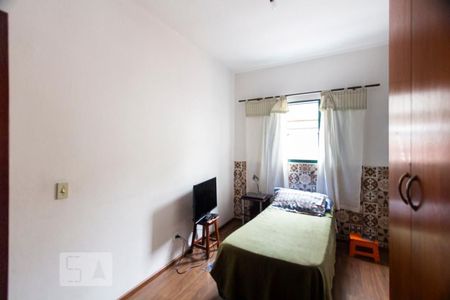 Casa à venda com 500m², 2 quartos e 8 vagasQuarto 2