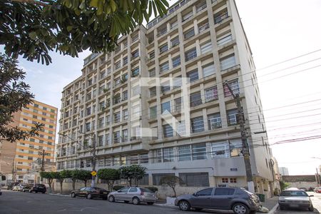 Apartamento à venda com 37m², 1 quarto e sem vaga Apartamento à venda com 37m², 1 quarto e sem vagaFachada