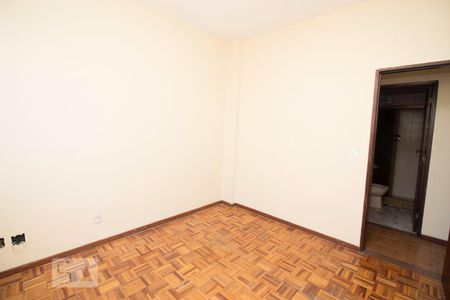 Quarto 1  de apartamento para alugar com 3 quartos, 105m² em Méier, Rio de Janeiro