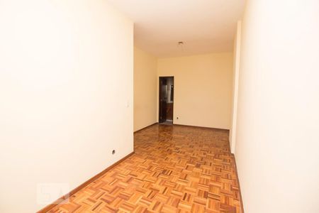 Apartamento para alugar com 105m², 3 quartos e 1 vaga Apartamento para alugar com 105m², 3 quartos e 1 vagaSuíte