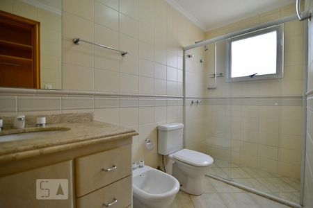 Apartamento à venda com 140m², 4 quartos e 3 vagasBanheiro Suite 2 