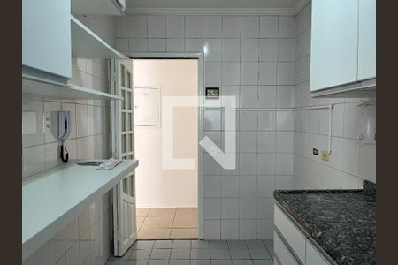 Apartamento à venda com 75m², 3 quartos e 2 vagasCozinha