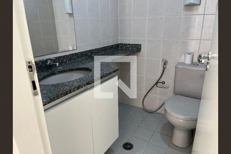 Apartamento à venda com 75m², 3 quartos e 2 vagasBanheiro Social
