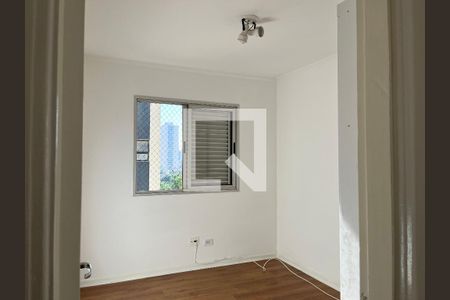 Apartamento à venda com 75m², 3 quartos e 2 vagasQuarto 2