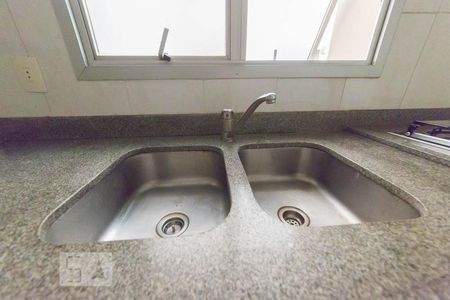 Apartamento à venda com 115m², 3 quartos e 1 vaga Apartamento à venda com 115m², 3 quartos e 1 vagaCozinha