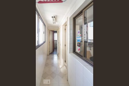 Apartamento à venda com 350m², 4 quartos e 4 vagas Apartamento à venda com 350m², 4 quartos e 4 vagasLavanderia