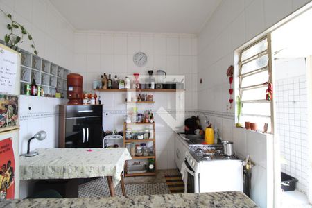 Apartamento à venda com 110m², 3 quartos e sem vagaCozinha 