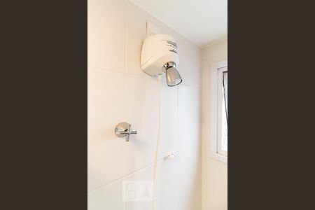 Banheiro de apartamento à venda com 1 quarto, 31m² em Água Branca, São Paulo