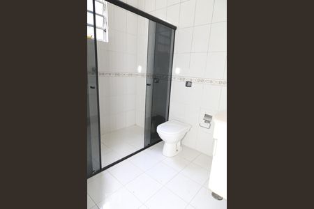 Casa à venda com 160m², 3 quartos e 3 vagas Casa à venda com 160m², 3 quartos e 3 vagasBanheiro da suíte 3