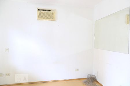 Casa à venda com 160m², 3 quartos e 3 vagas Casa à venda com 160m², 3 quartos e 3 vagasSuíte 2