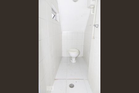 Casa à venda com 160m², 3 quartos e 3 vagas Casa à venda com 160m², 3 quartos e 3 vagasBanheiro de serviço